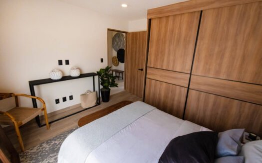 Cosmopol – Recinto