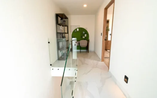 Cosmopol – Recinto