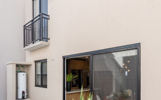 El Refugio- Torre de Piedra Jacarandas