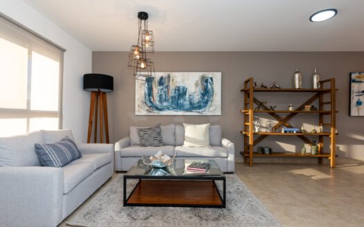 El Refugio- Torre de Piedra Jacarandas