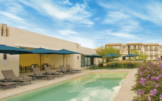 El Refugio- Torre de Piedra Jacarandas