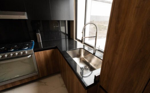 Bonza – Creta Roof Garden
